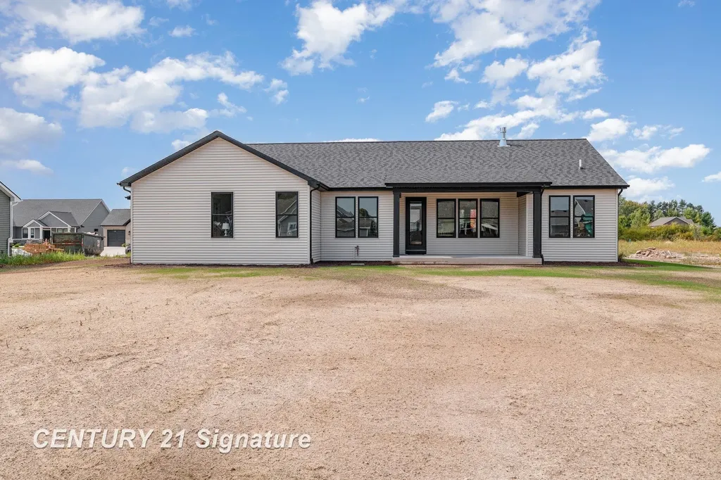 8884 Copper Court Tittabawassee Township MI 48623