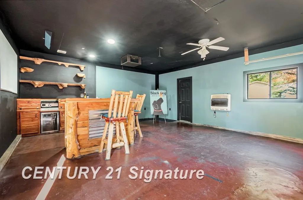 7451 N Narragannett Drive Hope Township MI 48628