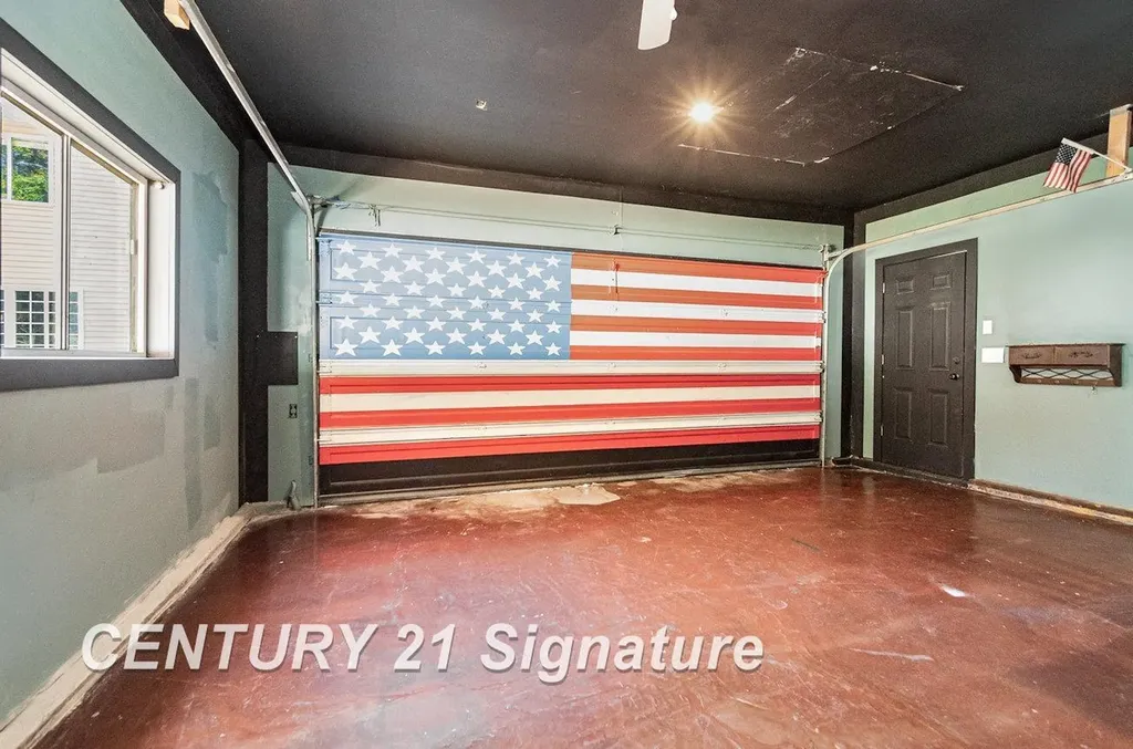7451 N Narragannett Drive Hope Township MI 48628
