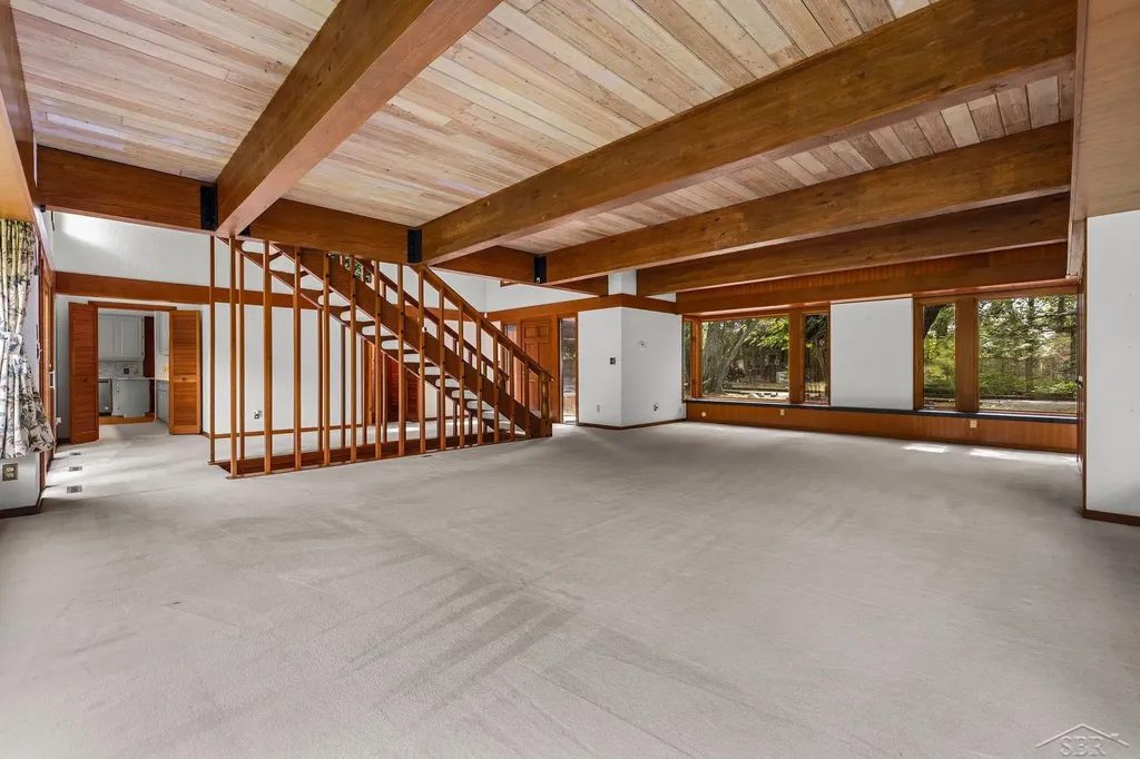 4535 N River Road Thomas Township MI 48623