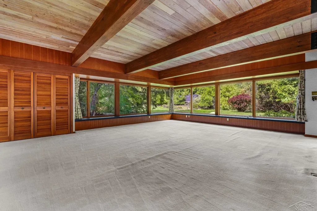 4535 N River Road Thomas Township MI 48623