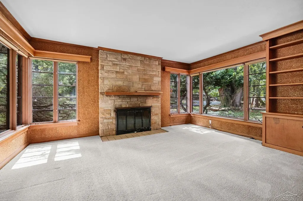 4535 N River Road Thomas Township MI 48623