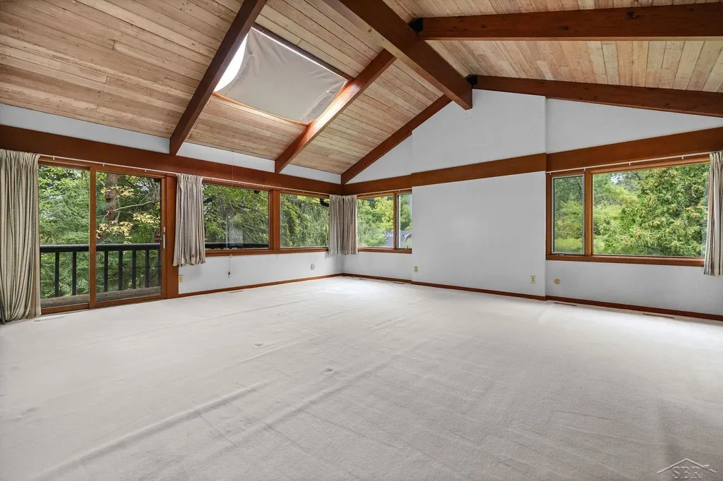 4535 N River Road Thomas Township MI 48623