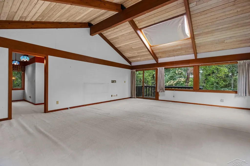 4535 N River Road Thomas Township MI 48623