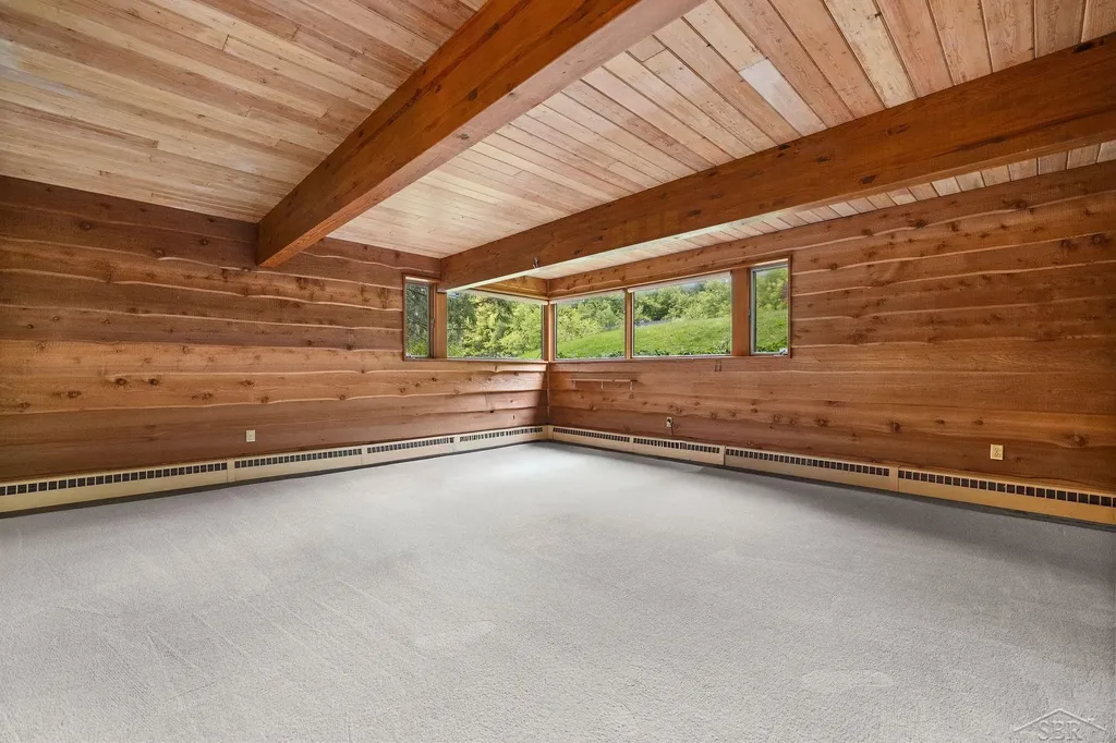 4535 N River Road Thomas Township MI 48623