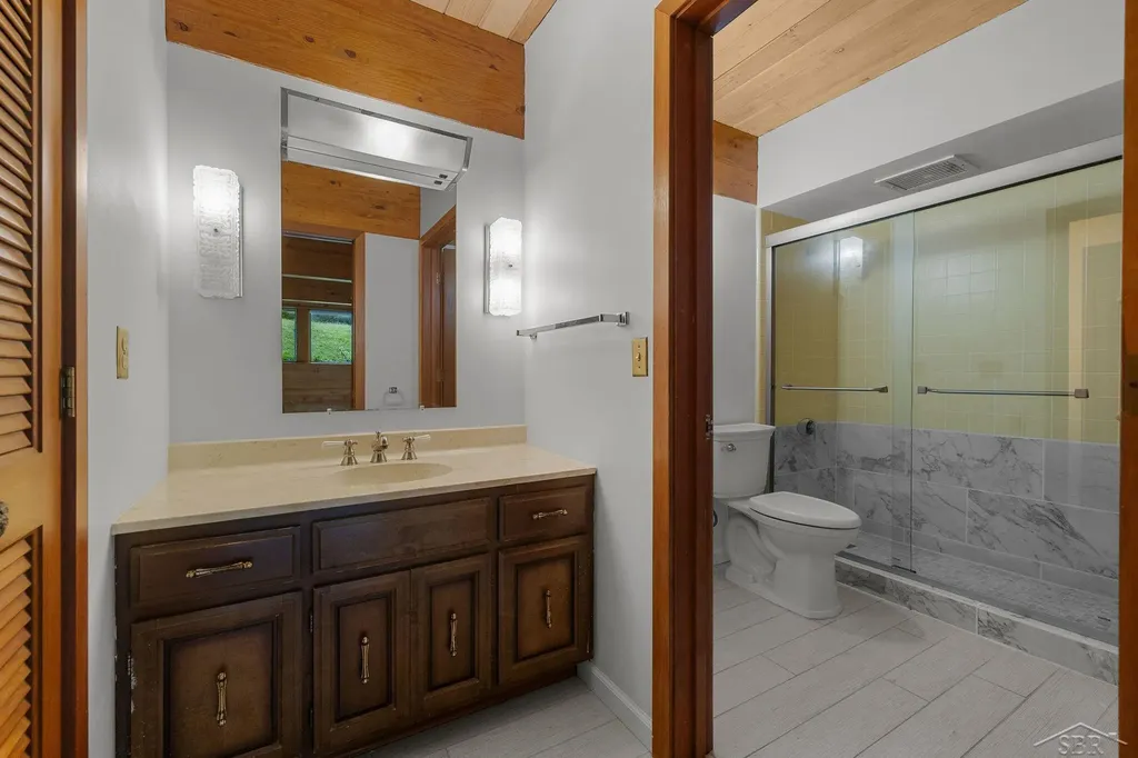 4535 N River Road Thomas Township MI 48623