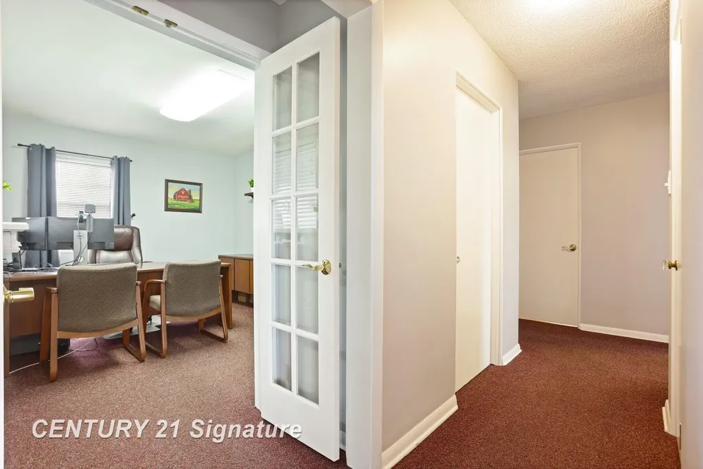 3741 Tittabawassee Road Saginaw Charter Township MI 48604