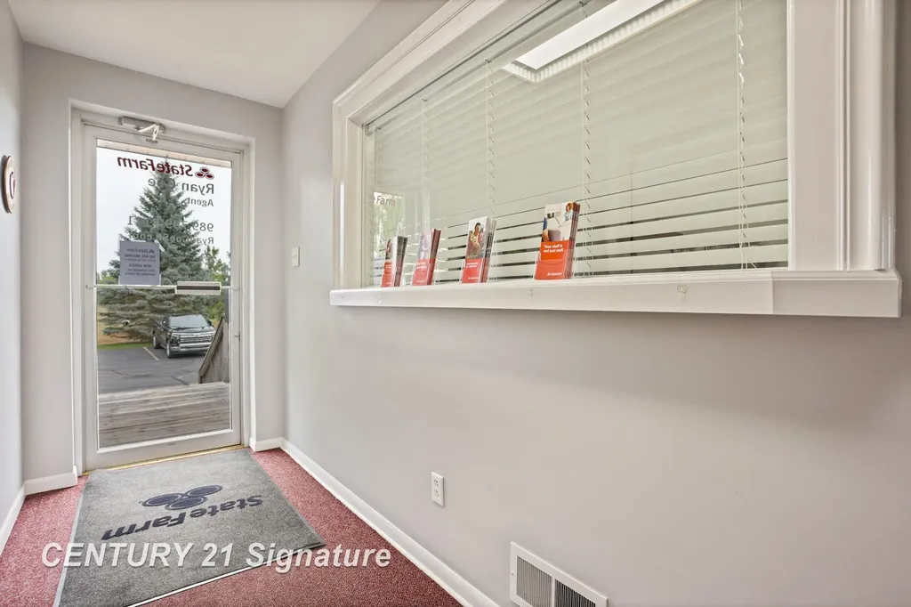 3741 Tittabawassee Road Saginaw Charter Township MI 48604
