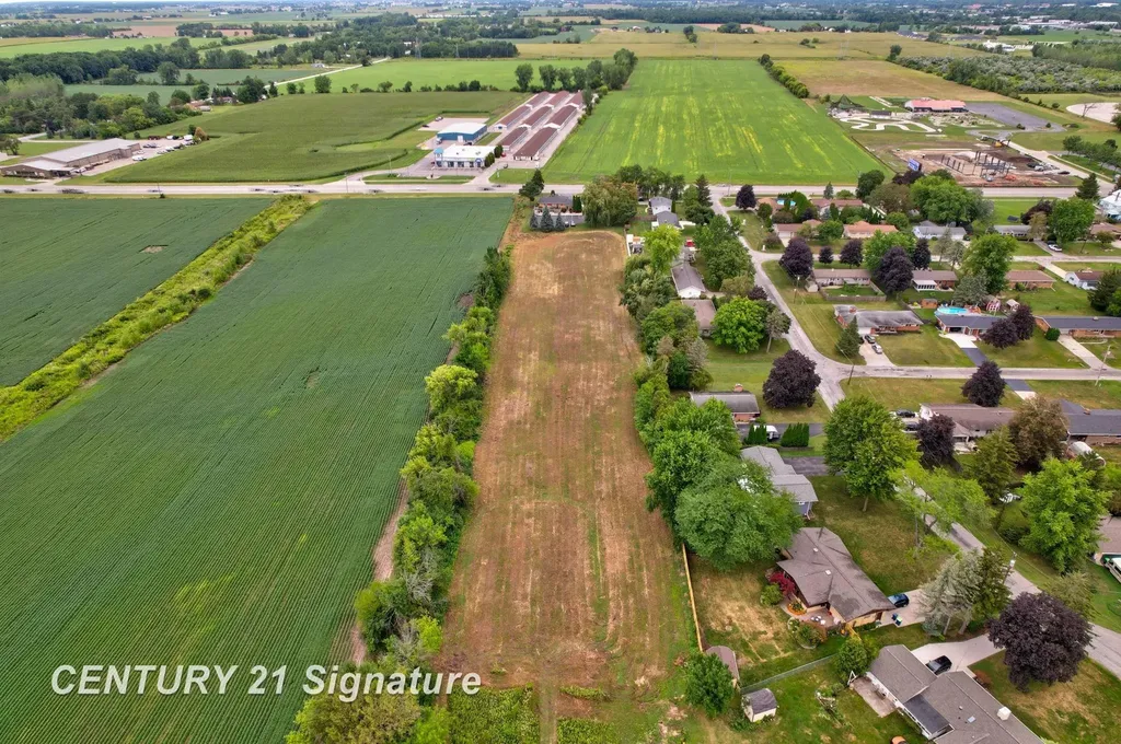 3741 Tittabawassee Road Saginaw Charter Township MI 48604