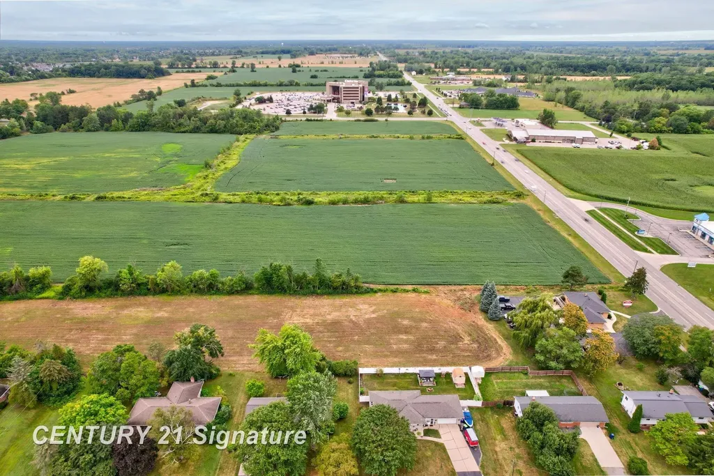 3741 Tittabawassee Road Saginaw Charter Township MI 48604