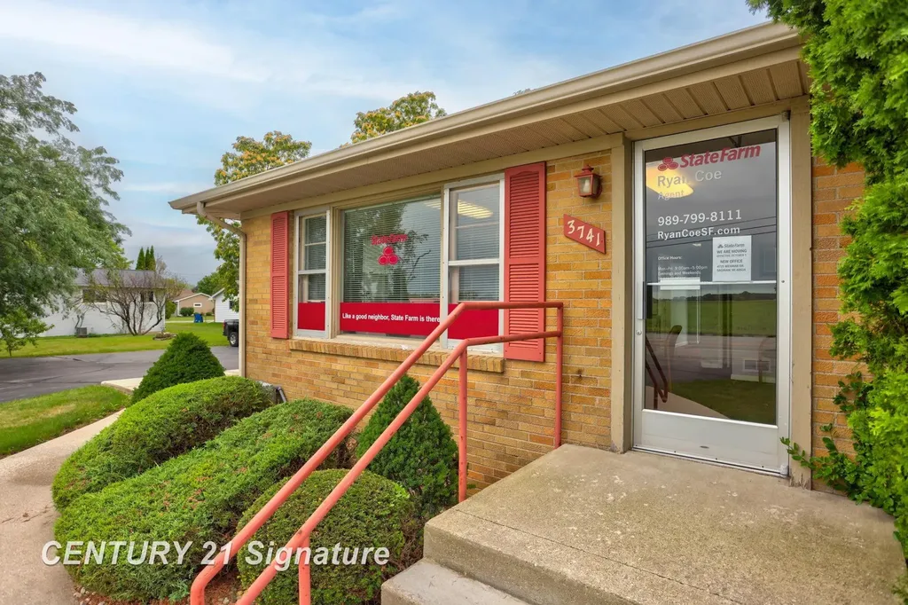 3741 Tittabawassee Road Saginaw Charter Township MI 48604