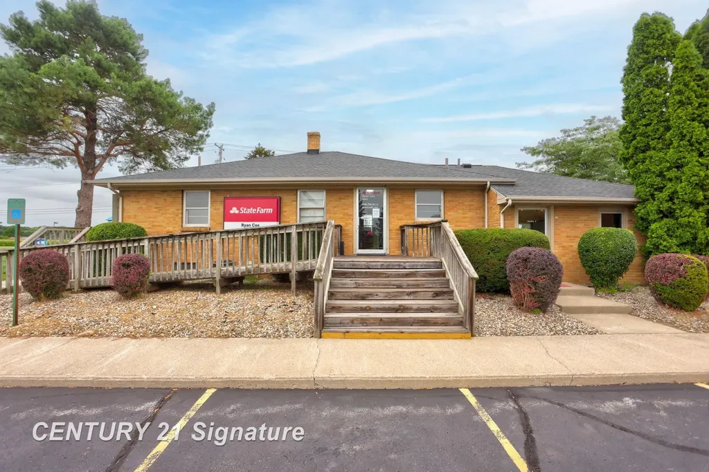 3741 Tittabawassee Road Saginaw Charter Township MI 48604