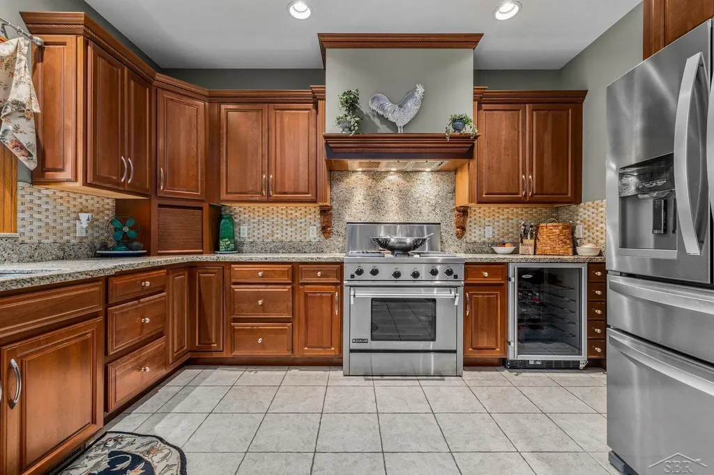 1238 W Center Road Hampton Charter Township MI 48732
