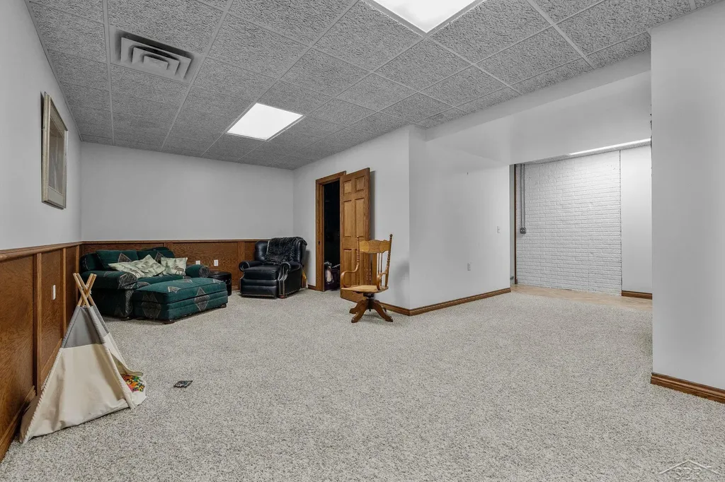 1238 W Center Road Hampton Charter Township MI 48732