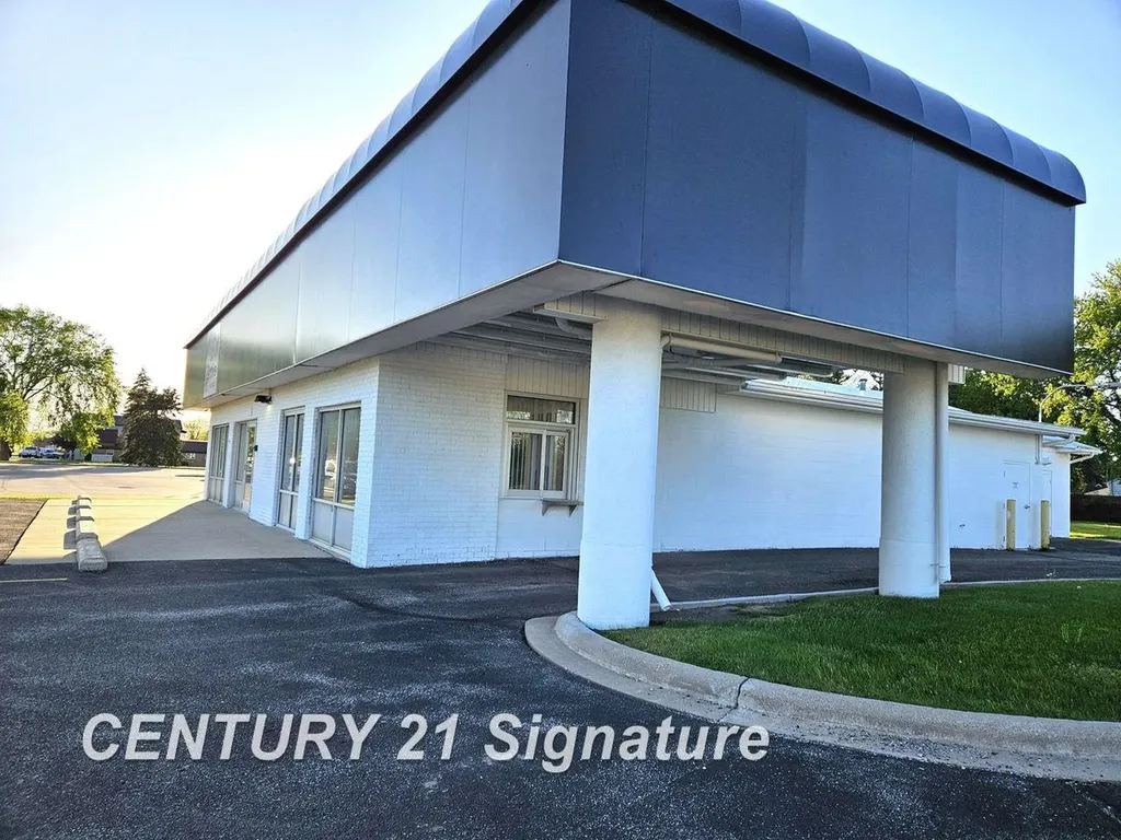 6270 State Street Saginaw Charter Township MI 48603