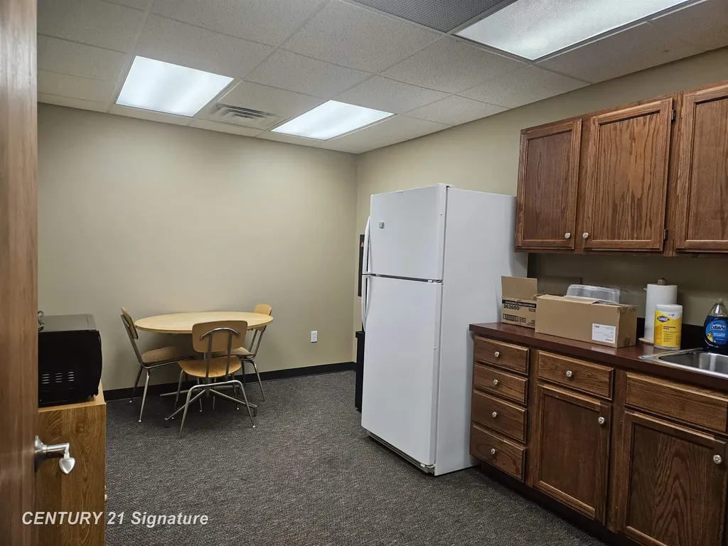 6270 State Street Saginaw Charter Township MI 48603
