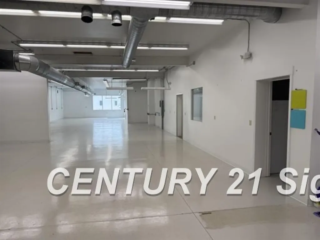 2706 N Saginaw Road Midland City MI 48640