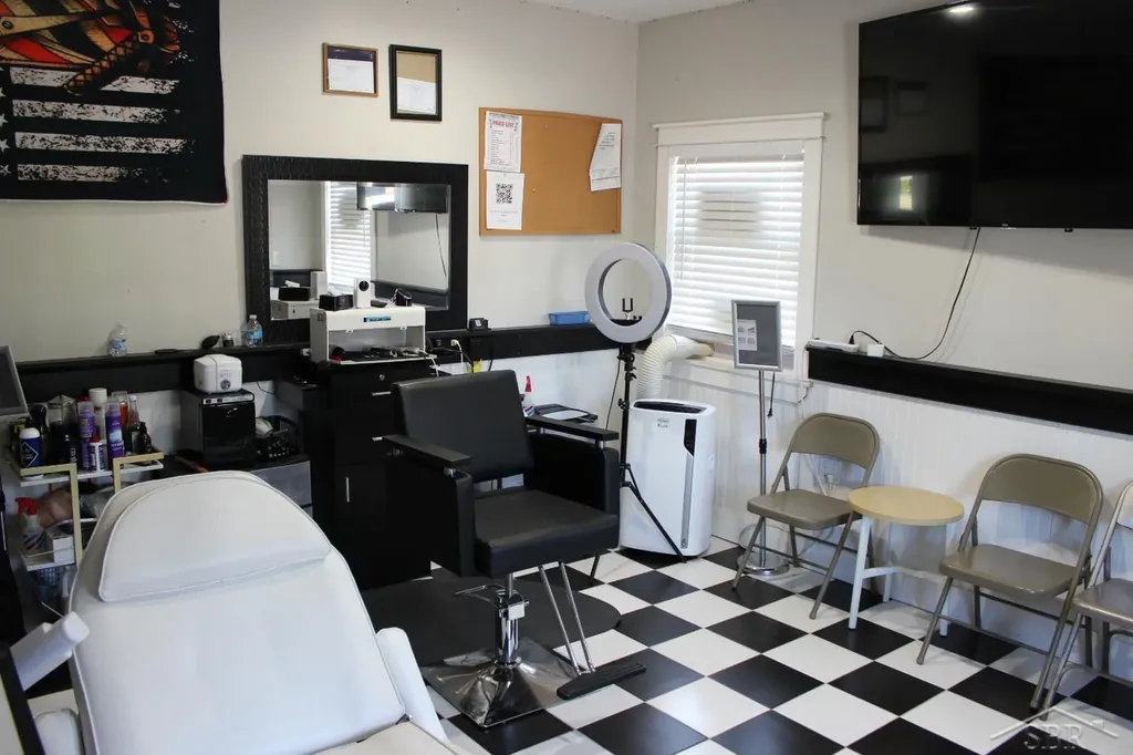 512 Germania Avenue Bay City City MI 48706