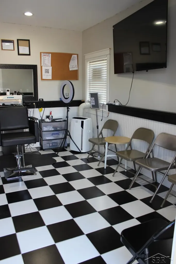 512 Germania Avenue Bay City City MI 48706