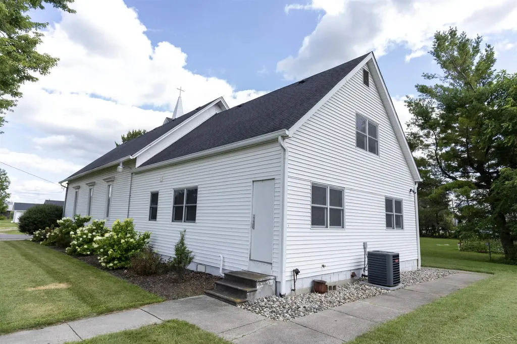 10854 S Hemlock Road Brant Township MI 48614