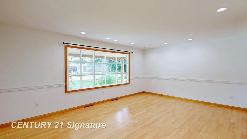 3175 Delevan Drive Saginaw Charter Township MI 48603