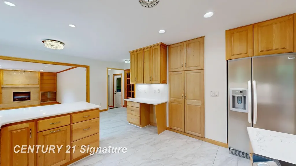 3175 Delevan Drive Saginaw Charter Township MI 48603