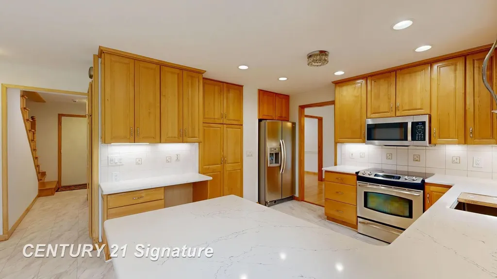 3175 Delevan Drive Saginaw Charter Township MI 48603