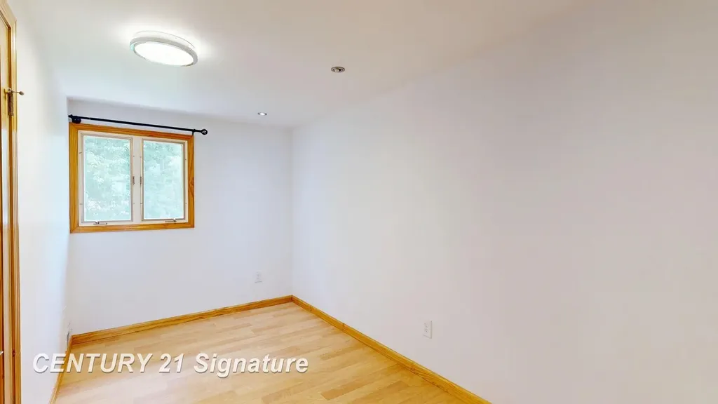 3175 Delevan Drive Saginaw Charter Township MI 48603