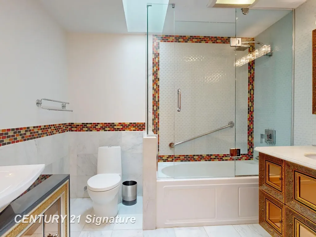3175 Delevan Drive Saginaw Charter Township MI 48603