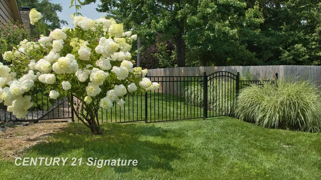 3175 Delevan Drive Saginaw Charter Township MI 48603