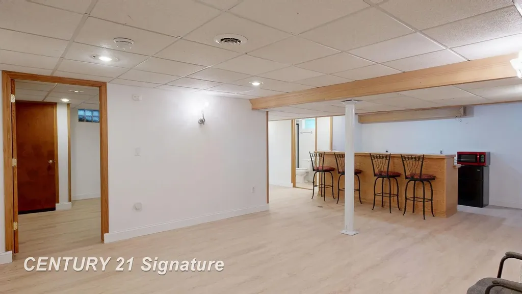 3175 Delevan Drive Saginaw Charter Township MI 48603