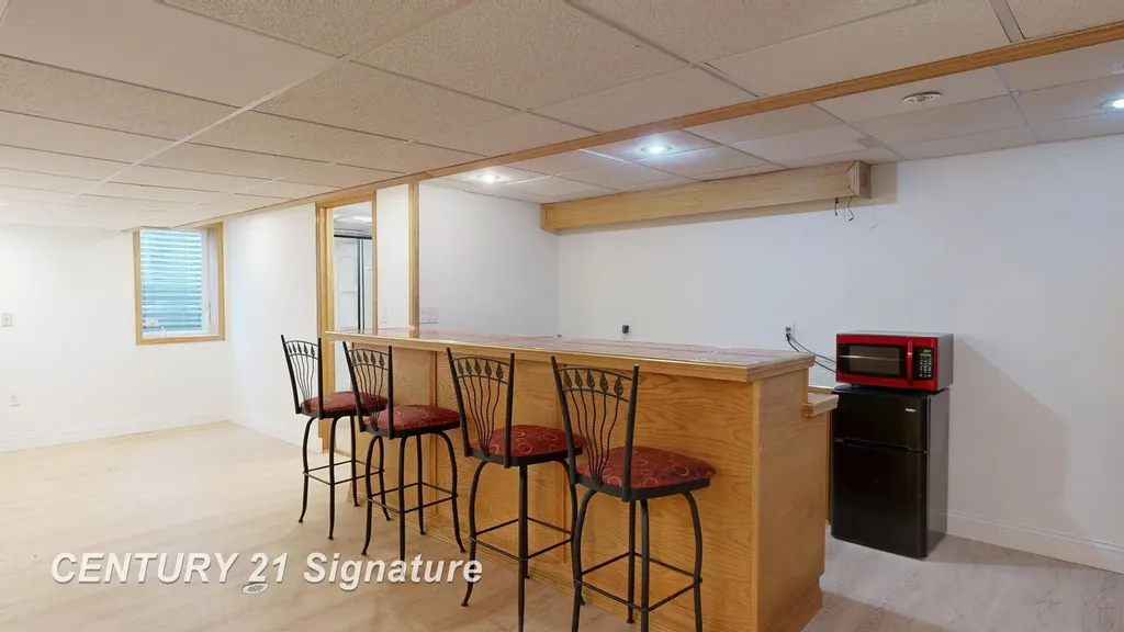 3175 Delevan Drive Saginaw Charter Township MI 48603
