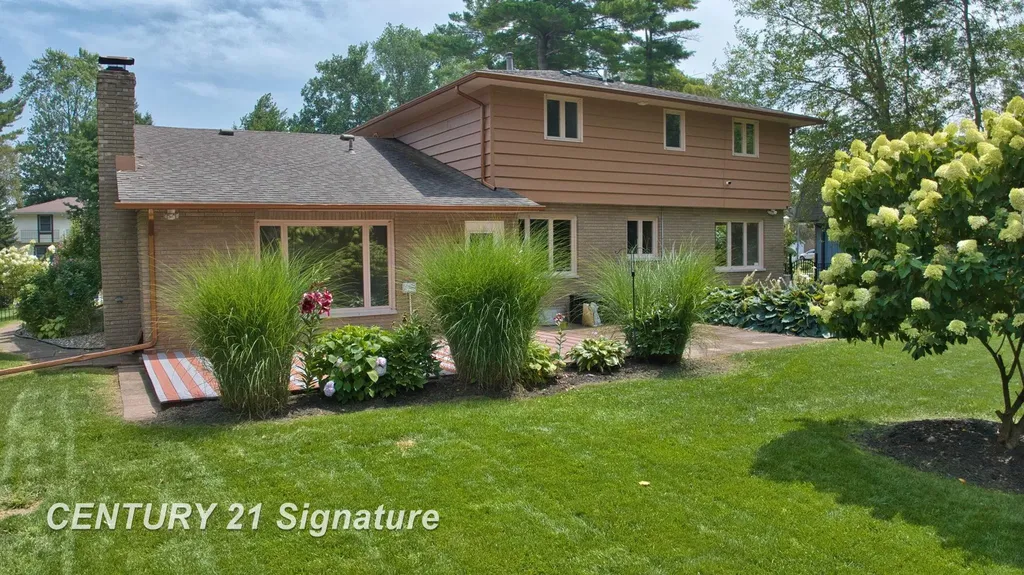 3175 Delevan Drive Saginaw Charter Township MI 48603