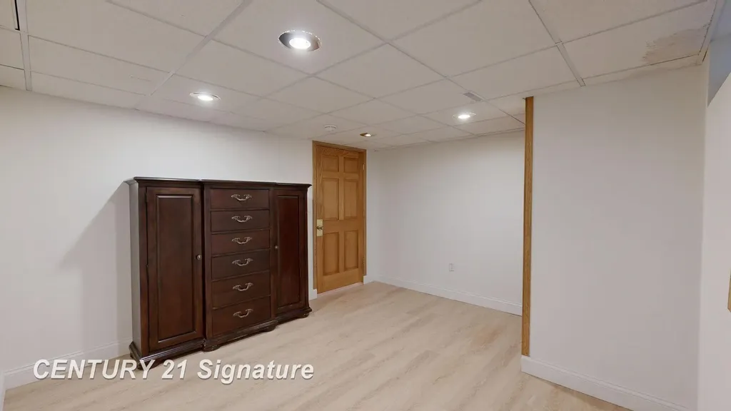 3175 Delevan Drive Saginaw Charter Township MI 48603