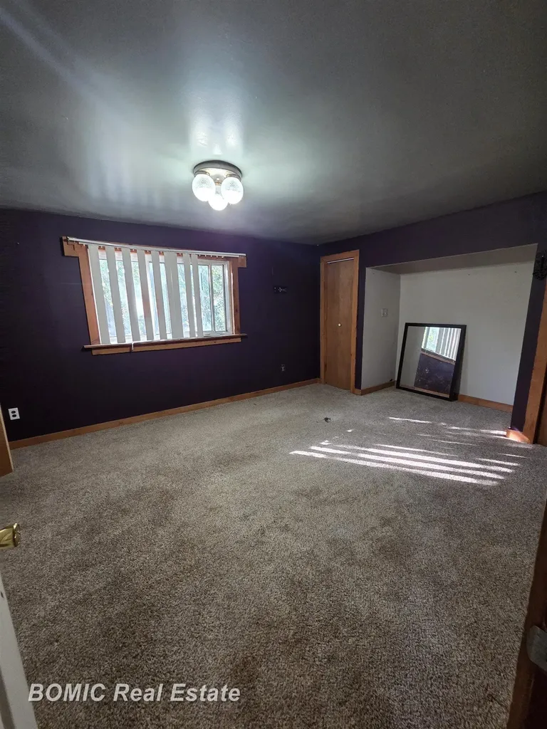 413 Franklin Street Bay City City MI 48708