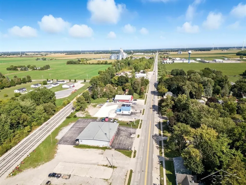 513 E Saginaw Street Breckenridge Village MI 48615