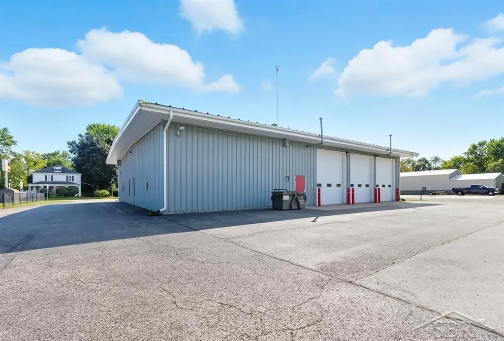 513 E Saginaw Street Breckenridge Village MI 48615