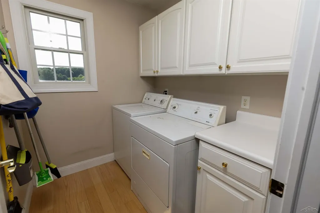 5832 N Braeburn Street Saginaw Charter Township MI 48638