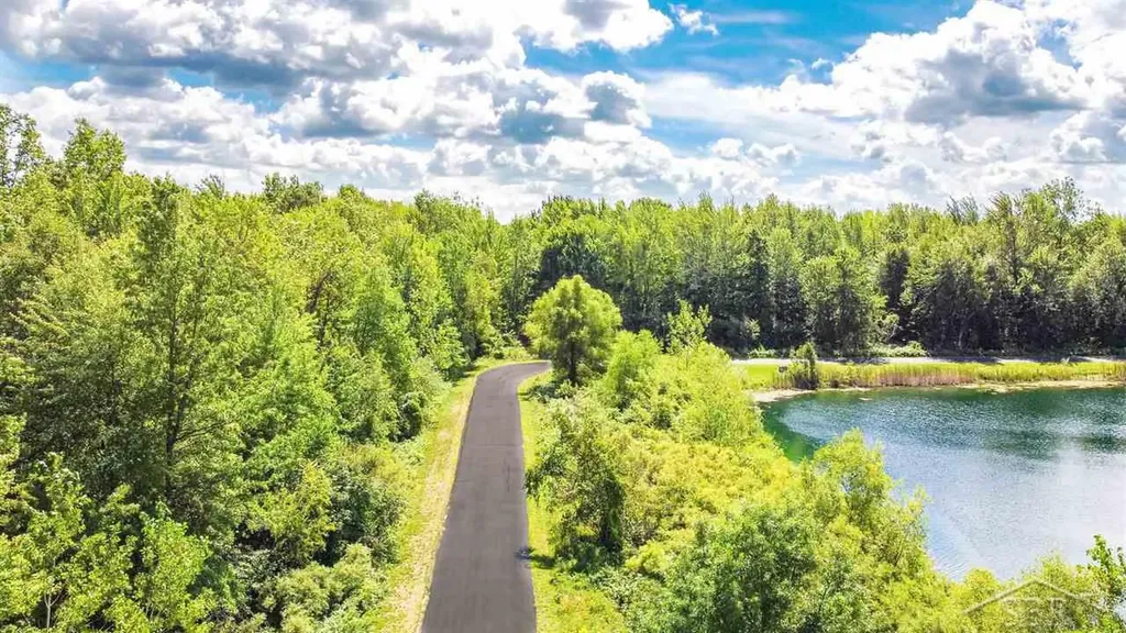 16600 Ederer Road Richland Township MI 48626