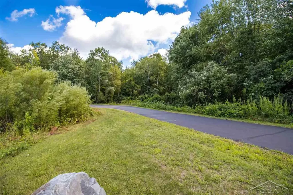 16600 Ederer Road Richland Township MI 48626