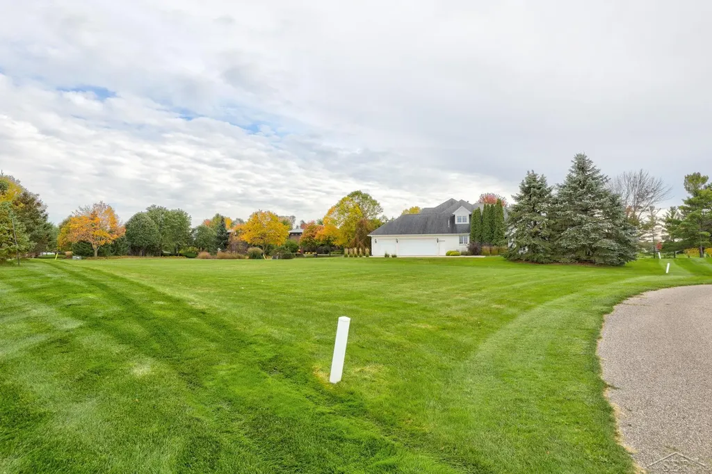 23 E Grove Lot Court Thomas Township MI 48623