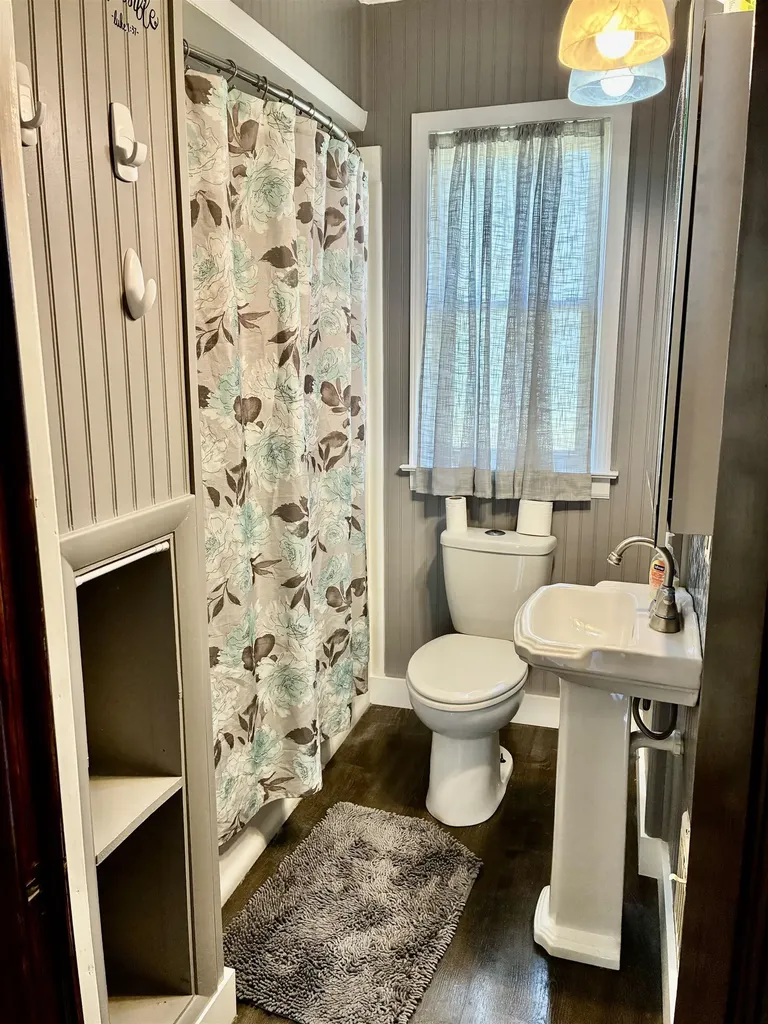 509 W Main Street Durand City MI 48429
