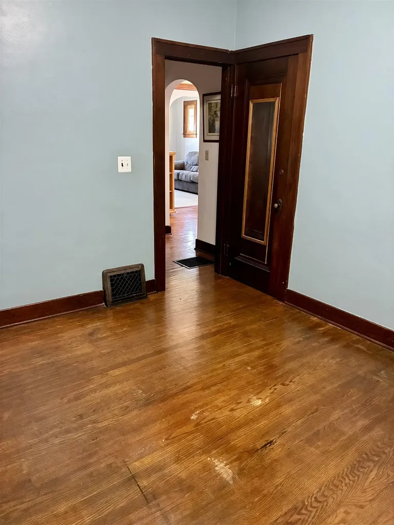 509 W Main Street Durand City MI 48429