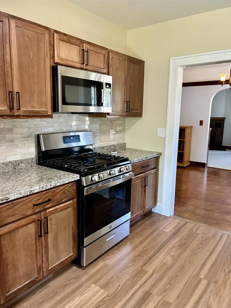 509 W Main Street Durand City MI 48429