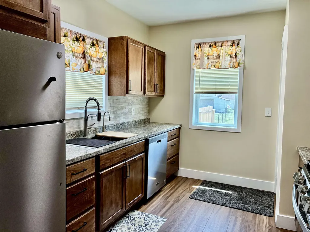 509 W Main Street Durand City MI 48429