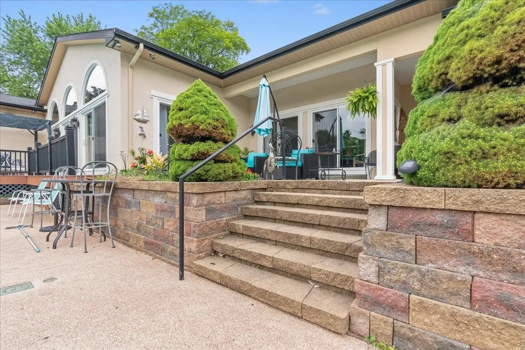 415 Curwood Drive Owosso City MI 48867
