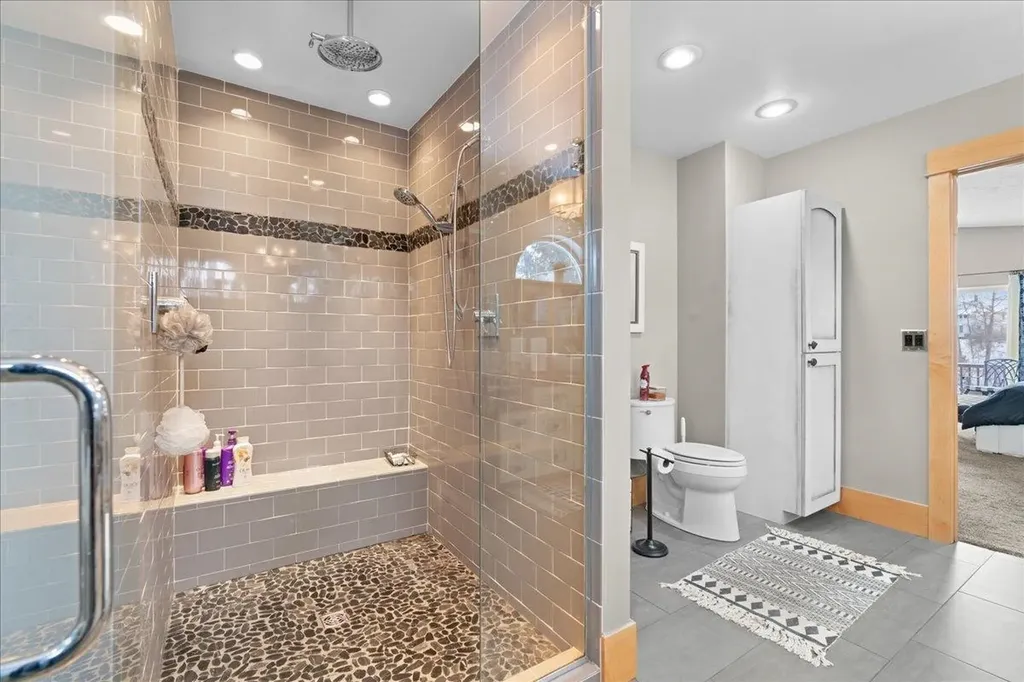 415 Curwood Drive Owosso City MI 48867