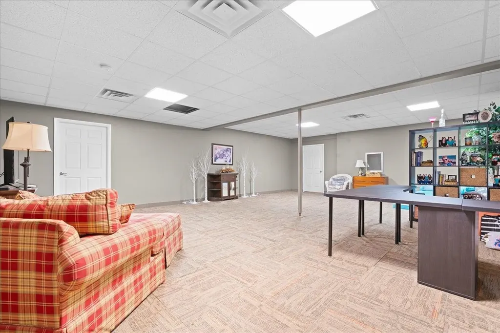 415 Curwood Drive Owosso City MI 48867