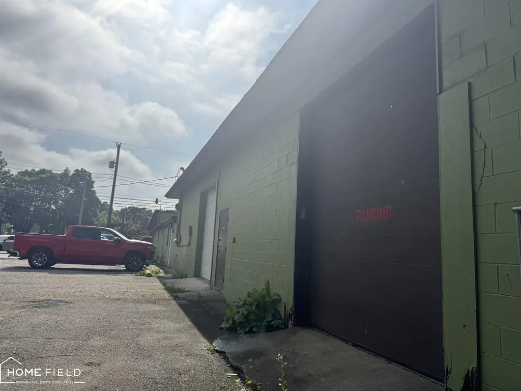 718 S Chipman Street Owosso City MI 48867