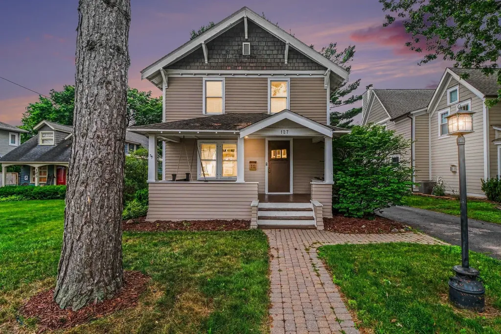 127 Drace Street Rochester City MI 48307